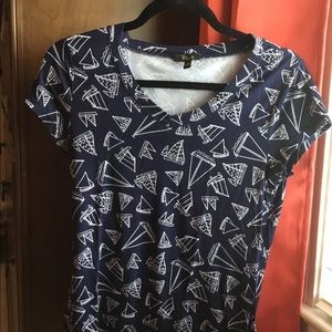 Navy and white sailboat tee